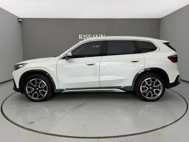 BMW X1 — Фото автомобиля 6