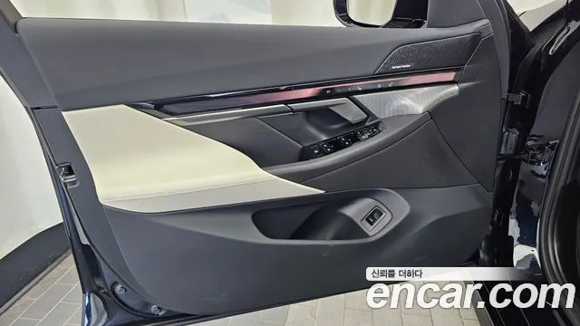 BMW 5 Series G60 — Фото автомобиля 13