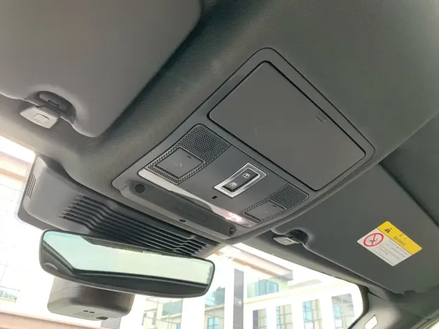 Land Rover Discovery Sport 2022 Model 249PS R-Dynamic S Performance Edition 5-Seater — Фото автомобиля 26