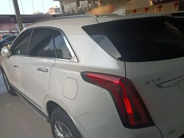 Cadillac XT5 — Фото автомобиля 4