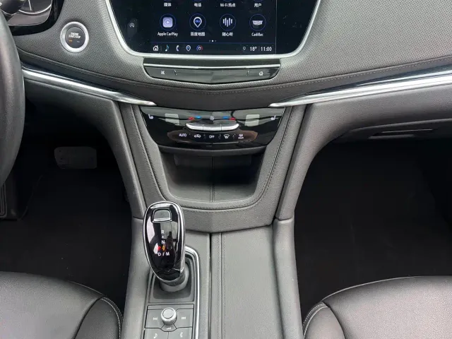 Cadillac XT5 — Фото автомобиля 16