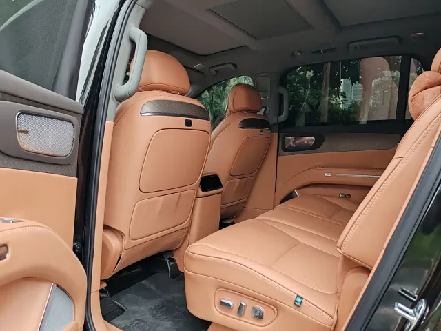 Leapmotor D Series — Фото автомобиля 6