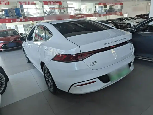 BYD Qin PLUS — Фото автомобиля 4