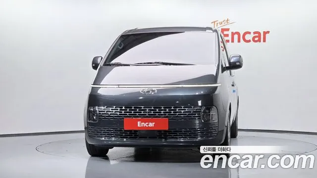 Hyundai Staria — Фото автомобиля 3