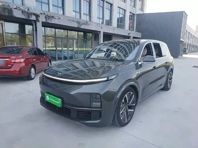 Фотография автомобиля — Li Auto L9