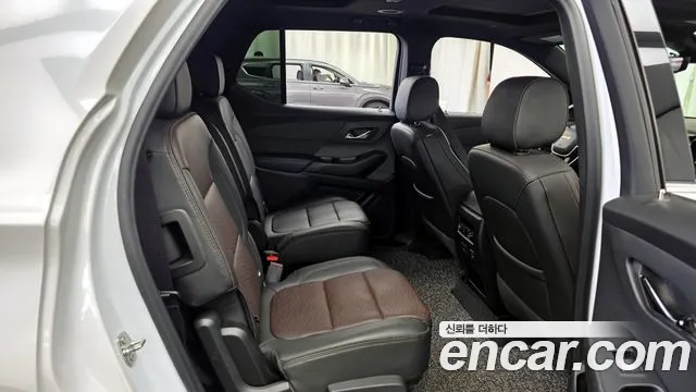 ChevroletGMDaewoo Traverse Traverse 3.6 AWD High Country — Фото автомобиля 9