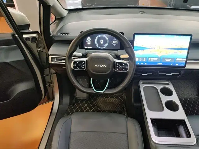 GAC Aion Y — Фото автомобиля 10