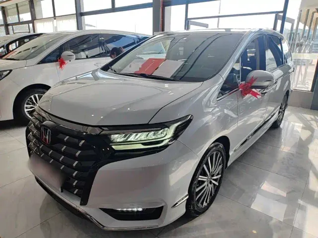 Фотография автомобиля — Honda Elysion