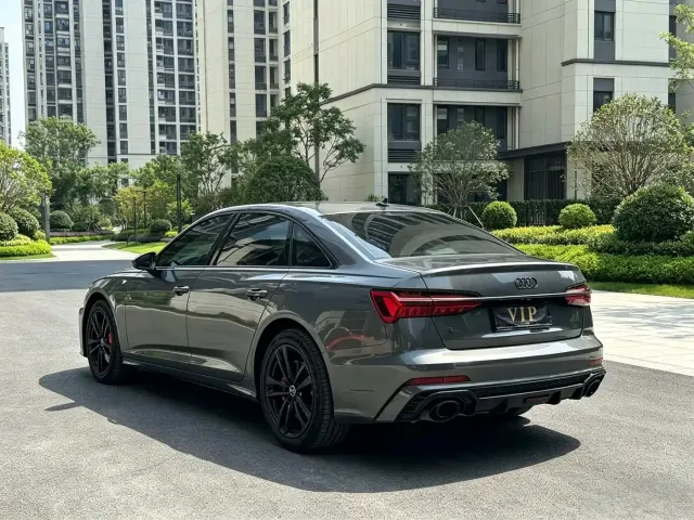 Audi Audi A6L 2022 40 TFSI Luxury Dynamic — Фото автомобиля 7