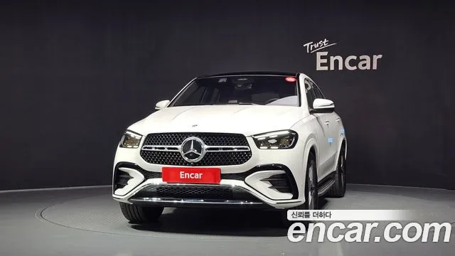 Mercedes-Benz GLE-Class — Фото автомобиля 3