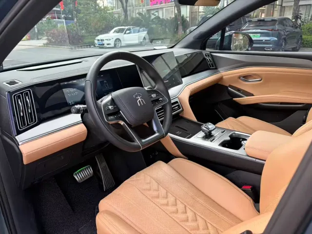 BYD Song L DM-i — Фото автомобиля 10