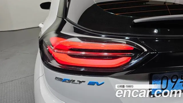 ChevroletGMDaewoo Bolt EV Bolt EV EV Premier — Фото автомобиля 23