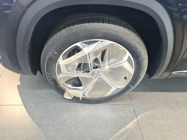 Geely Xingyue L — Фото автомобиля 22