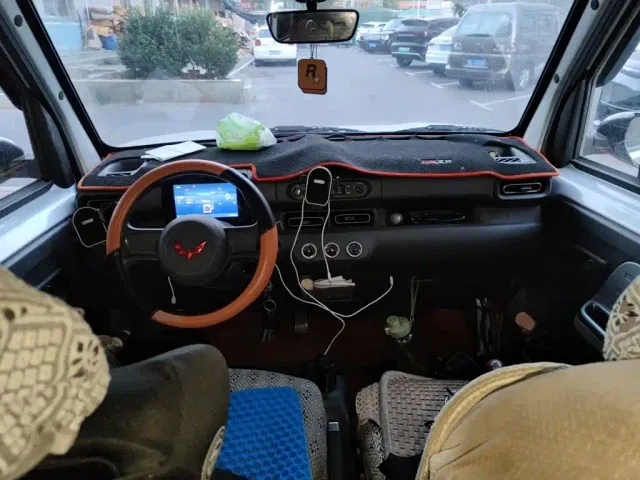 Wuling Zhiguang NEV — Фото автомобиля 5