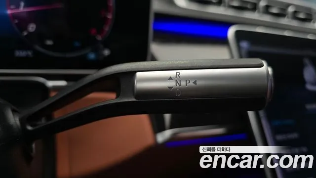 Mercedes-Benz S-Class — Фото автомобиля 9