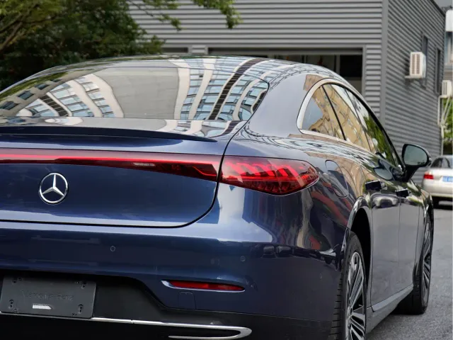 Mercedes-Benz EQS — Фото автомобиля 7
