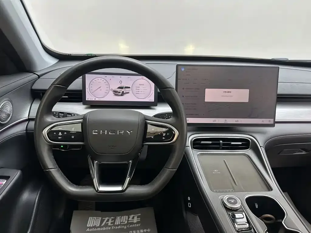 Chery Tiggo 8 PLUS 2025 Model 290TGDI DCT Luxury 7-Seater — Фото автомобиля 9