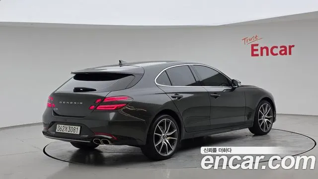 Genesis G70 — Фото автомобиля 2