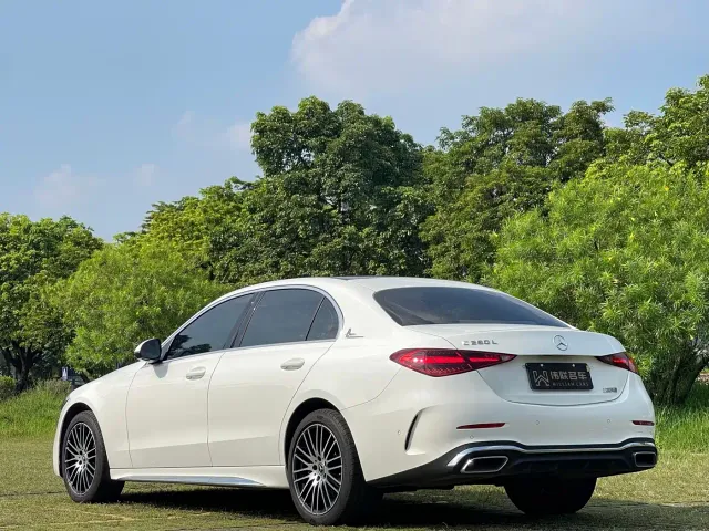 Mercedes-Benz C-Class — Фото автомобиля 4