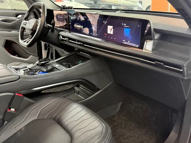 Ford Edge — Фото автомобиля 9
