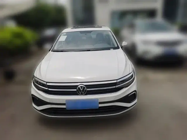 Volkswagen Bora — Фото автомобиля 4