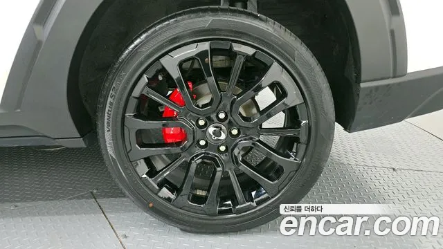 KG_Mobility_Ssangyong Torres Torres Бензин 1.5 2WD — Фото автомобиля 21
