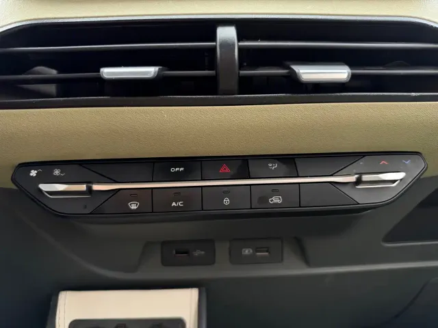 Geely Panda — Фото автомобиля 17