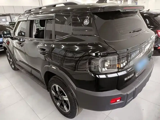 Jetour T1 — Фото автомобиля 4