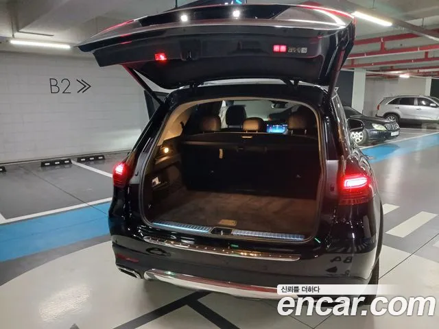 Mercedes-Benz GLE-Class — Фото автомобиля 12