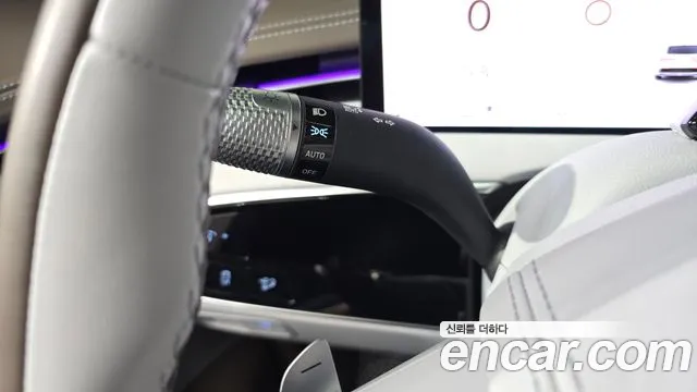 Genesis GV70 2.5T Бензин AWD — Фото автомобиля 18