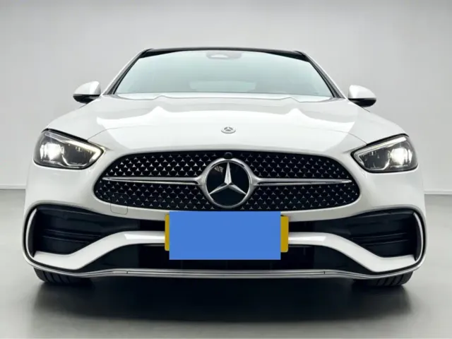 Mercedes-Benz C-Class — Фото автомобиля 2