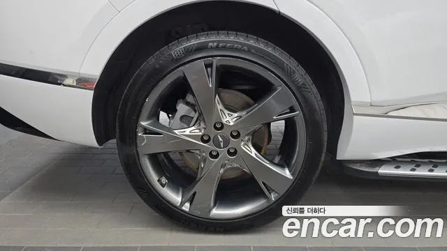 Genesis GV80 2.5T Бензин AWD — Фото автомобиля 5