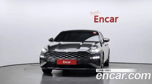 Kia K8 Hybrid — Фото автомобиля 3