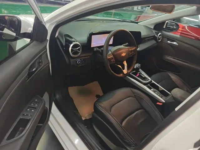 Chevrolet Monza — Фото автомобиля 15