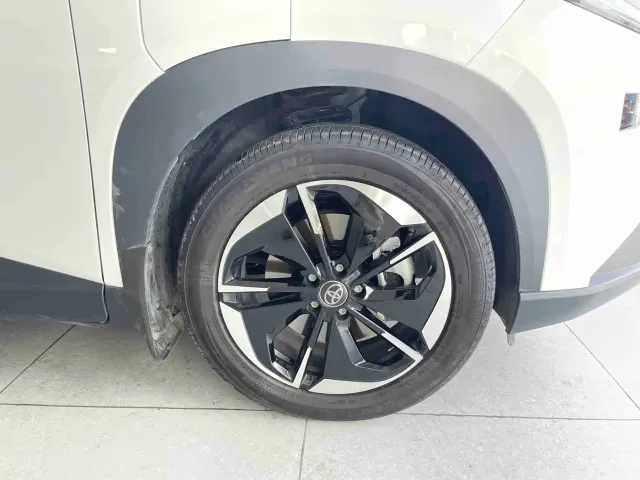 Toyota BoZhi 3X — Фото автомобиля 22