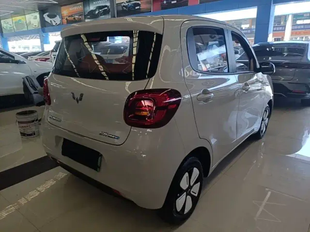 Wuling Hongguang Mini EV — Фото автомобиля 6