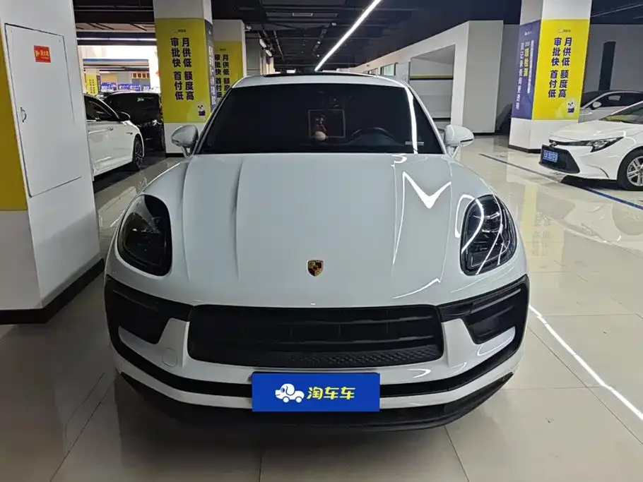 Porsche Macan 2024 Macan 2.0T — Фото автомобиля 2