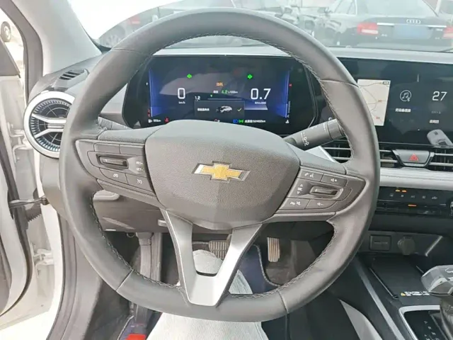 Chevrolet Monza — Фото автомобиля 10
