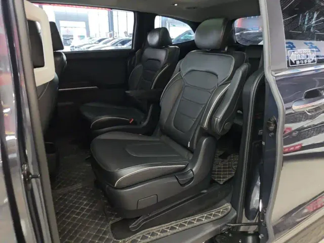 Hyundai Custo — Фото автомобиля 16