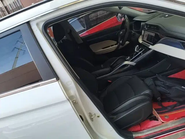 Geely Boyue — Фото автомобиля 24