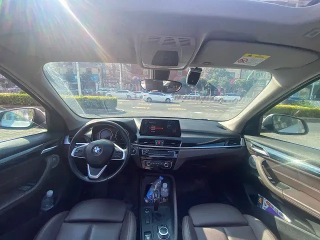 BMW X1 — Фото автомобиля 13