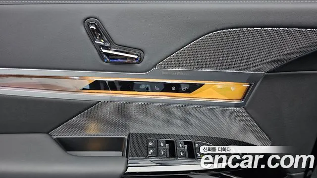 BMW 7-Series 7 серия (G70) 740i xDrive M Sport Limited — Фото автомобиля 24