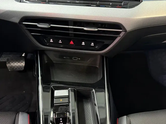 Volkswagen Lamando — Фото автомобиля 20
