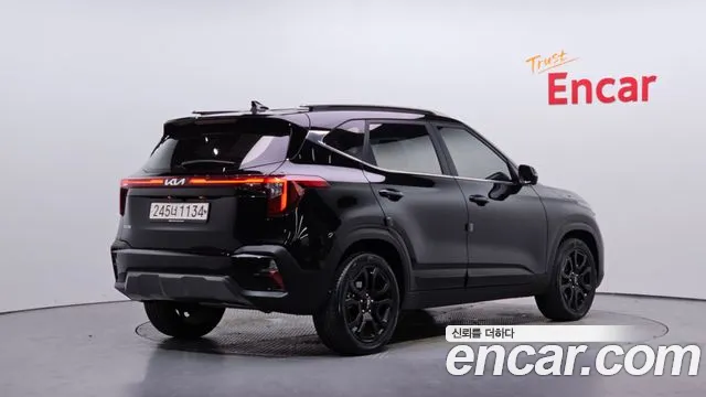 Kia Seltos Новый Seltos Бензин 1.6 турбо 2WD — Фото автомобиля 2