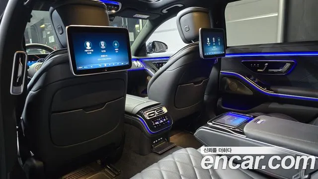 Mercedes-Benz S-Class — Фото автомобиля 17