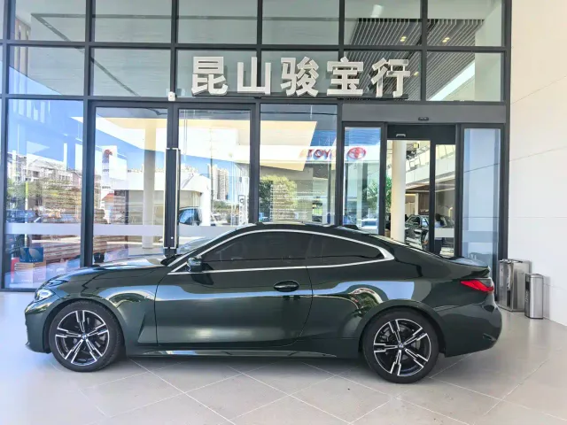 BMW 4 Series — Фото автомобиля 3