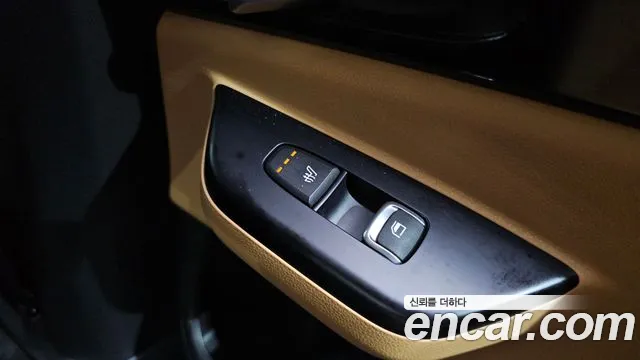 Kia Canival Carnival 4 поколение Бензин 9 мест Prestige — Фото автомобиля 28