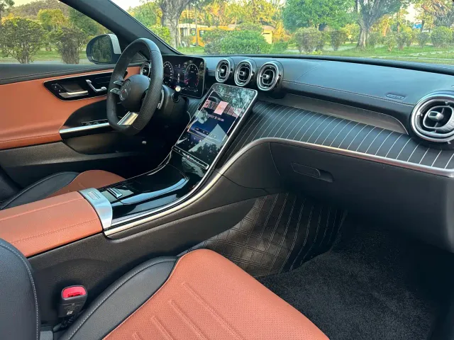 Mercedes-Benz C-Class — Фото автомобиля 10