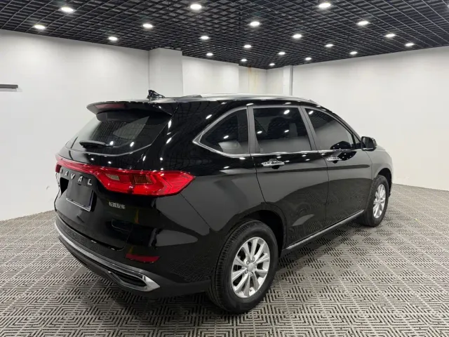 Haval M6 — Фото автомобиля 7