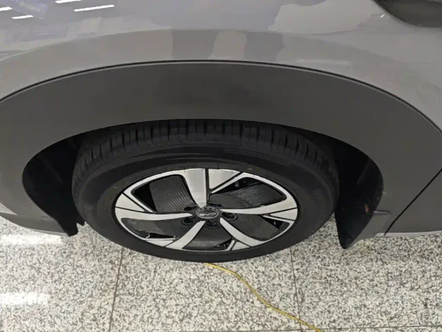 BYD Sealion 05 EV — Фото автомобиля 22